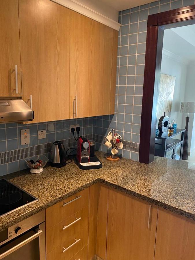Luxury 2 Bedroom Apt In The Pearl With Marina View Doha Dış mekan fotoğraf